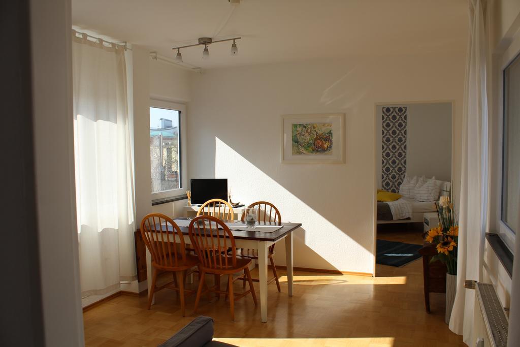 B&B My Place Mit Fruehstueckspaket - With Breakfastbox Frankfurt am Main Bilik gambar