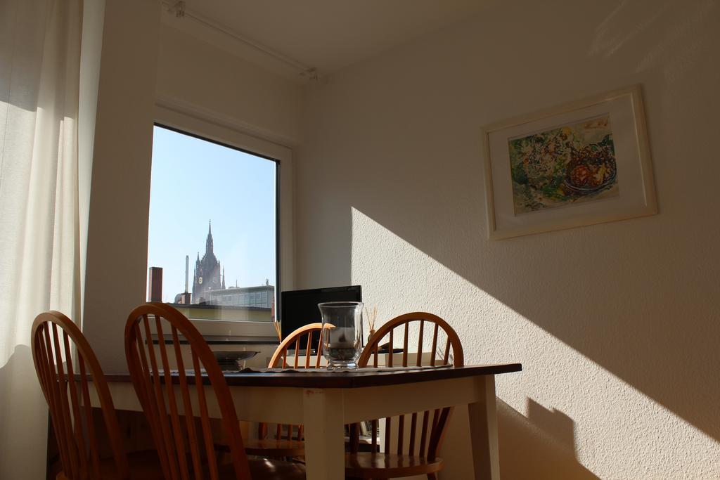 B&B My Place Mit Fruehstueckspaket - With Breakfastbox Frankfurt am Main Bilik gambar